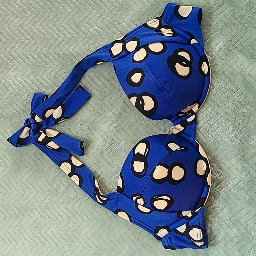VS pushup bikini top